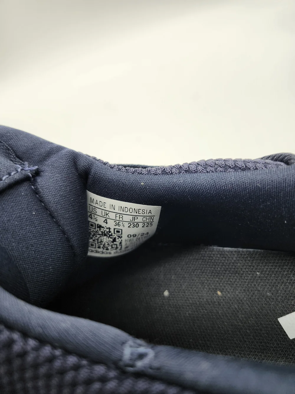 adidas never worn